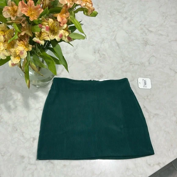 NWT Ensley Corduroy Mini Skirt - Picture 4 of 6